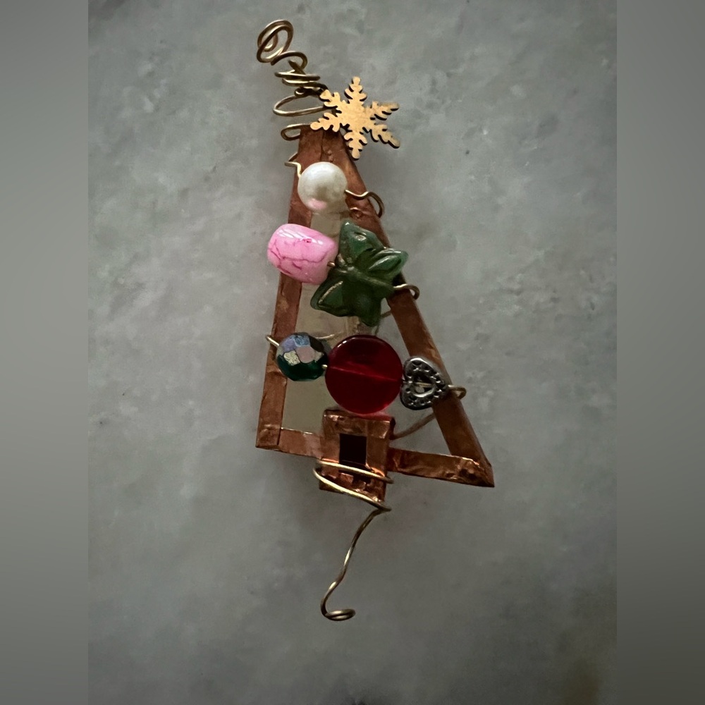 Vintage Artist Made Christmas Tree Brooch